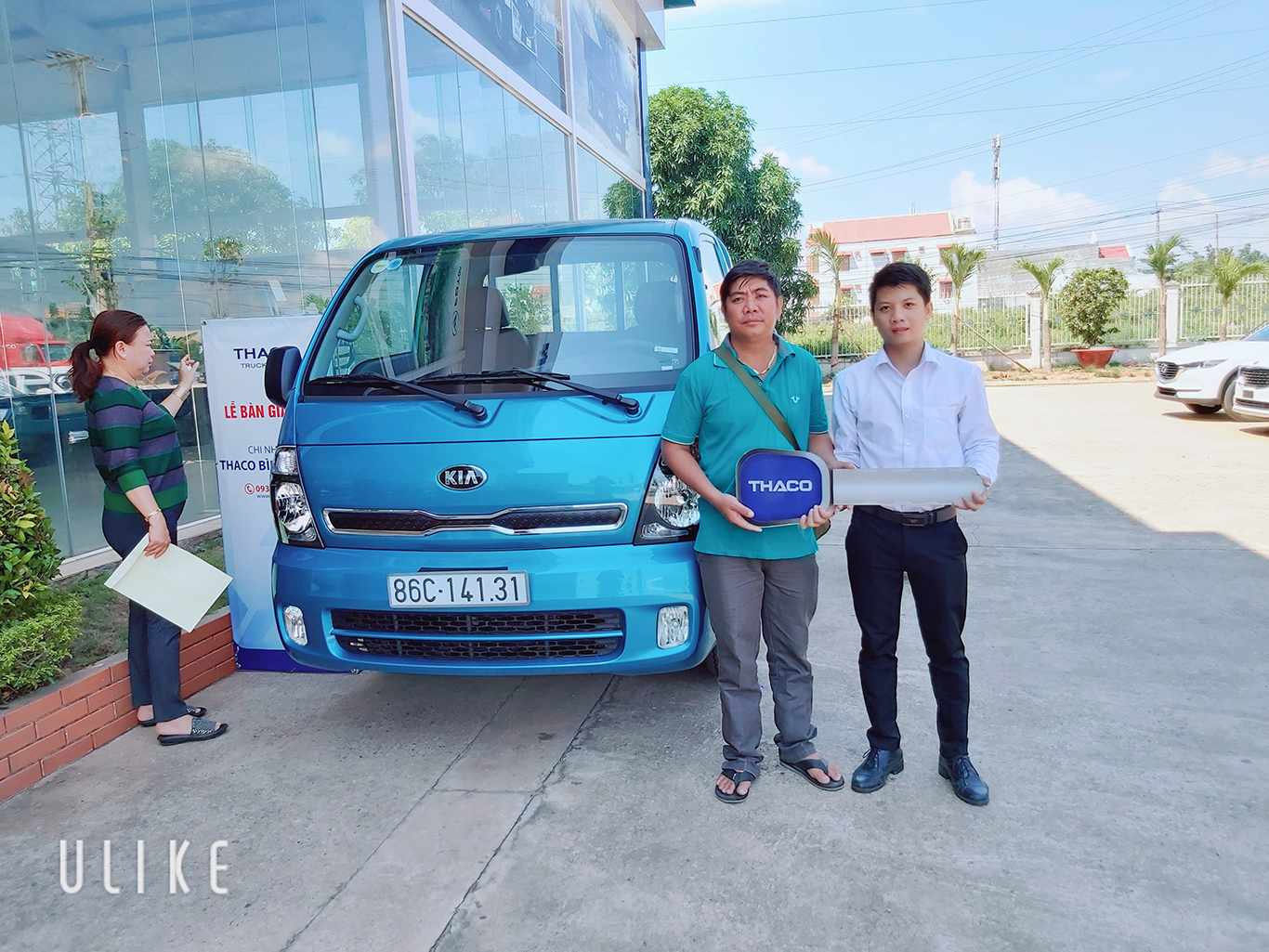 Hình ảnh giao xe cho khách16